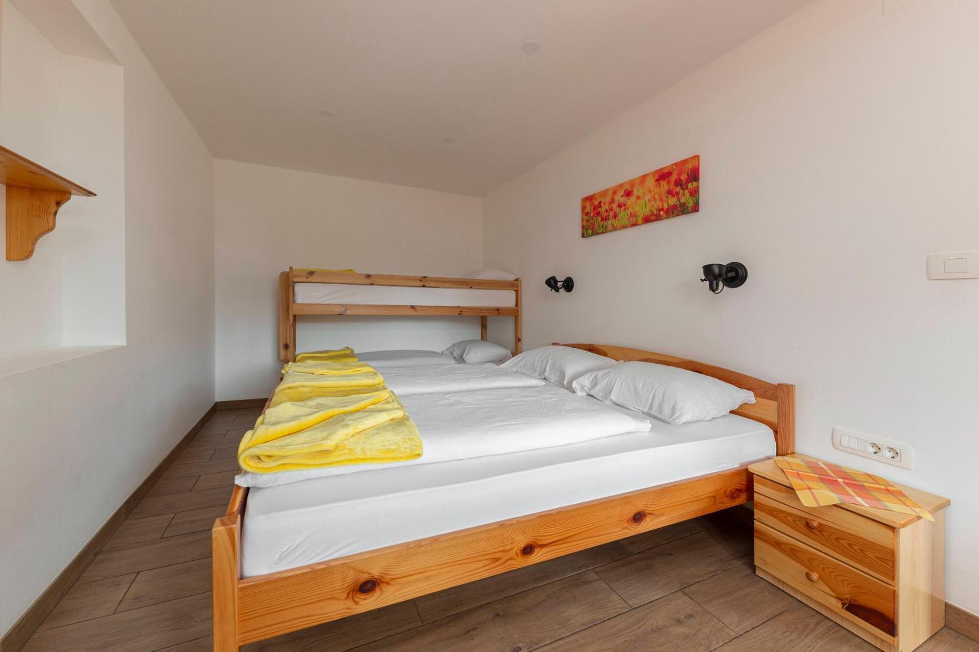 Apartmaji Hodak 보히니 외부 사진